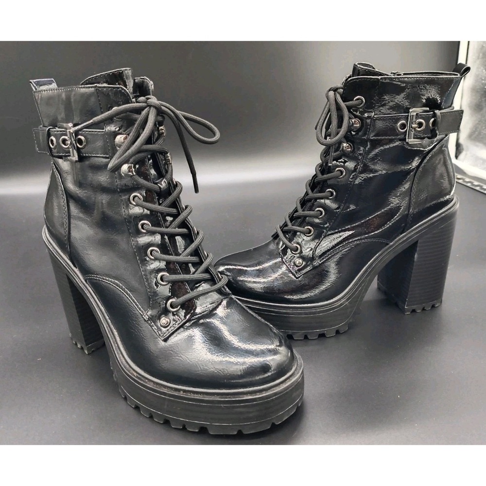 GBG Los Angeles Sammi Black Patent Lace Up Platform Block Heel Combat Boots SZ 9